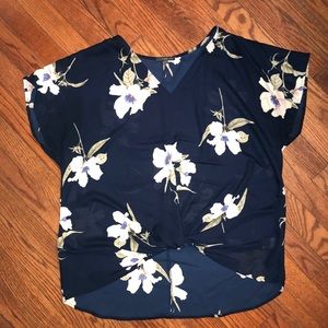 West Kei navy floral blouse L